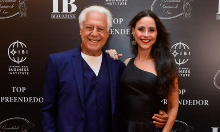 Antonio Fagundes, Simony e mais famosos marcam presença em prêmio no Rio de Janeiro