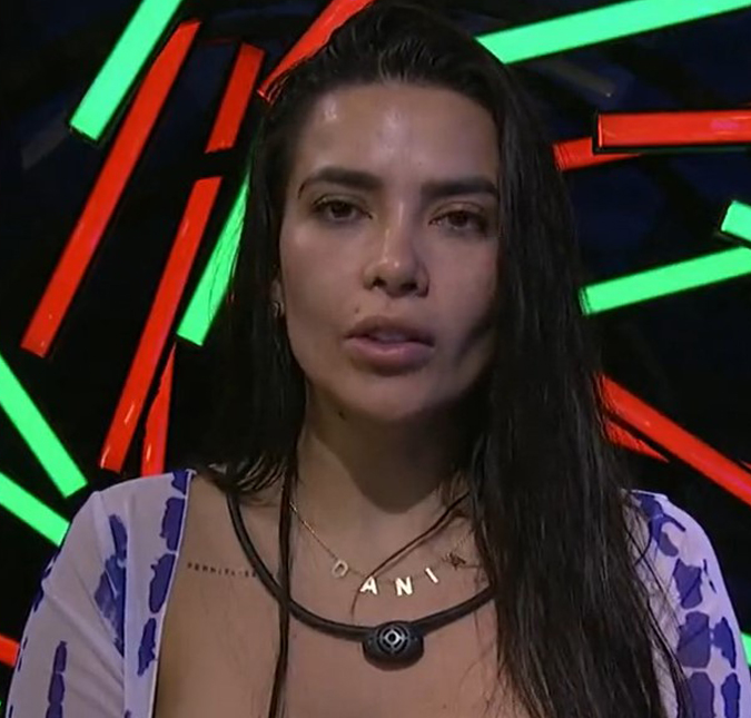 Confira como foi a conversa de Dania Mendez com a produtora do <i>La Casa de Los Famosos</i>