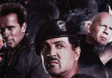 Sylvester Stallone e Arnold Schwarzenegger estão ajudando Bruce Willis todos os dias, diz <i>site</i>