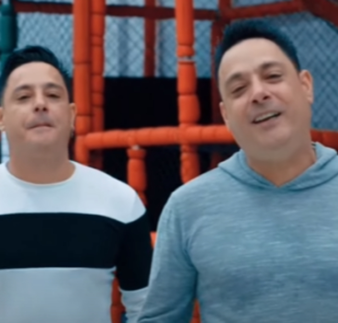Cantor Vavá, da dupla com Márcio, dá detalhes sobre acidente doméstico