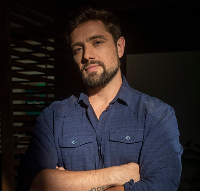 Após fim do relacionamento, Rafael Cardoso manda recado a <i>haters: Paga os boletos então!</i>
