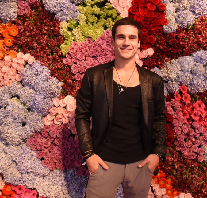 Nicolas Prattes fala da trajetória de Diego em <I>Todas as Flores: - Foi duro, mas bonito</I>