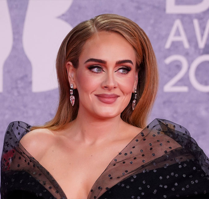 Adele gravou álbum em segredo e deve lançá-lo ainda em 2023, diz jornal