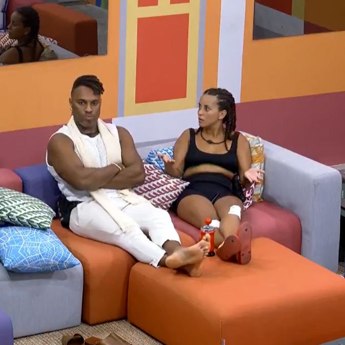 Na reta final do <i>BBB23</i>, Fred Nicácio diz que Amanda não tem jogo e só alimenta <i>fanfic</i> dos fãs, confira o que rolou nesta madrugada