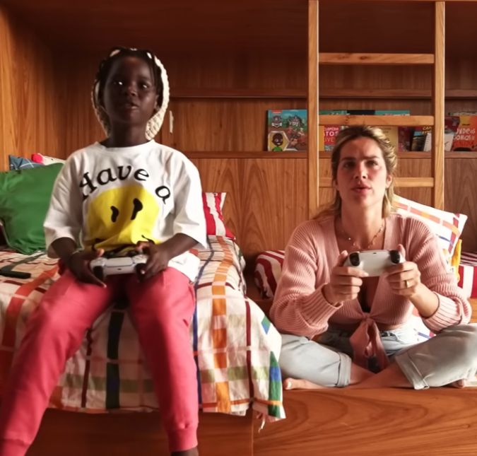 Giovanna Ewbank decide rebater críticas sobre Bless querer voltar para o Malawi, entenda! A atriz decidiu falar sobre o assunto no Twitter e fez um verdadeiro textão