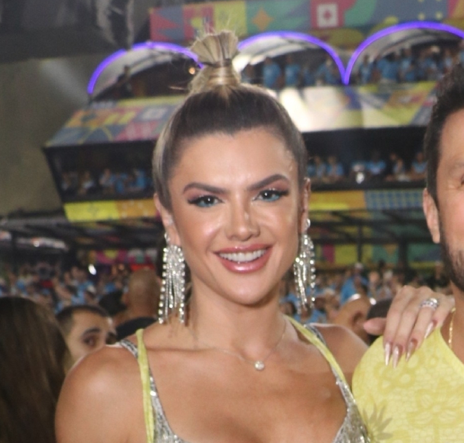 Mirella Santos revela mais informações sobre assalto em sua casa: <i>A gente desconfia de todo mundo</i>