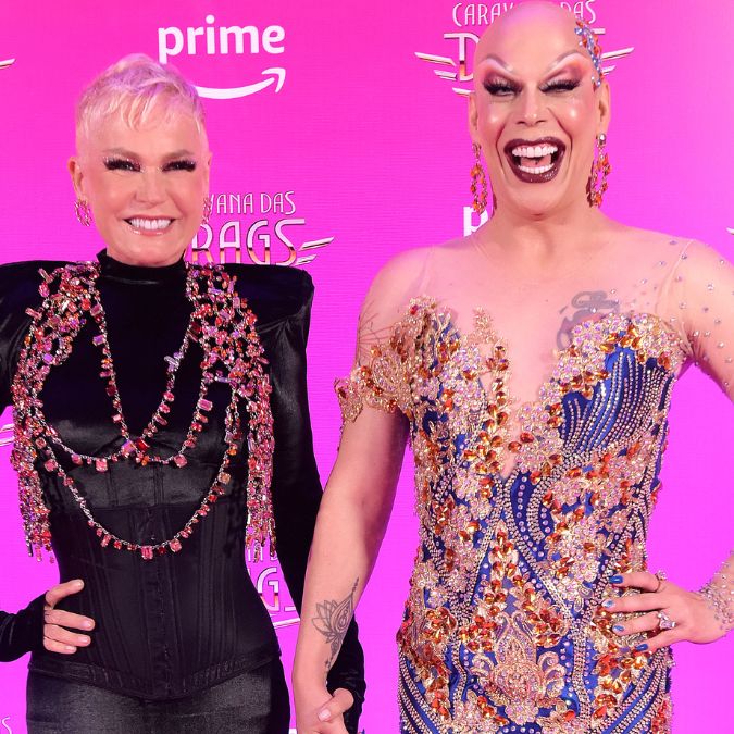 No <i>Caravana das Drags</i> ao lado de Xuxa Meneghel, Ikaro Kadhoshi conta que Rainha dos Baixinhos foi como uma babá em história de superação, entenda