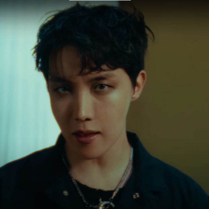 Empresa do <i>BTS</i> se pronuncia sobre data de alistamento no exército coreano de J-Hope