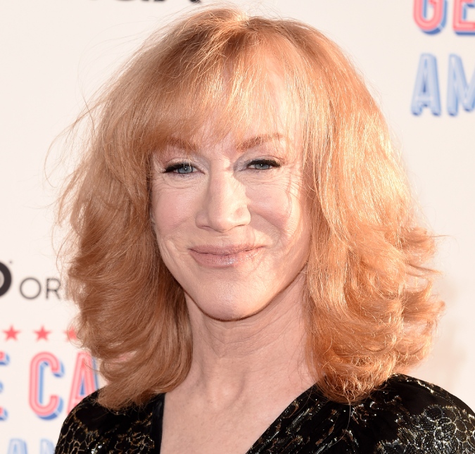 Humorista Kathy Griffin faz desabafo sobre como é viver com estresse pós-traumático