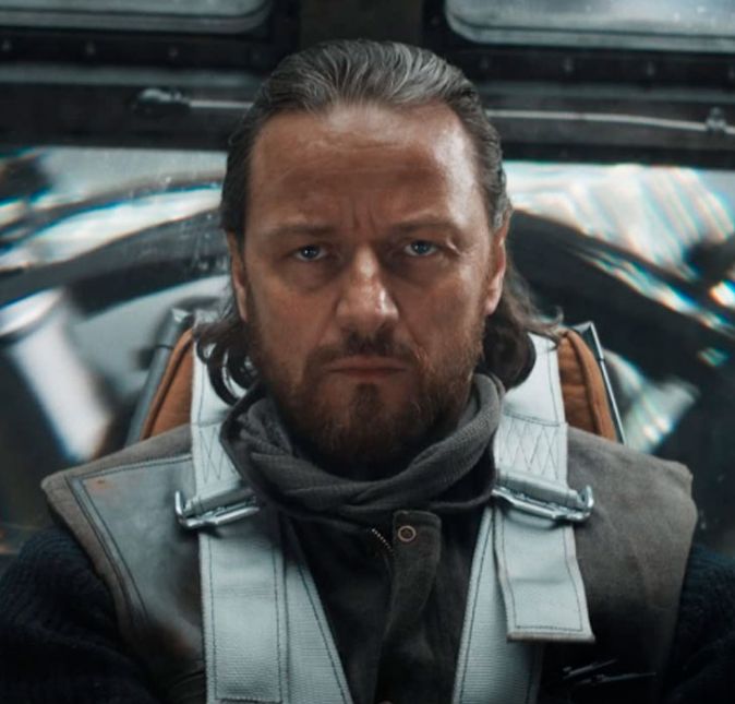 Já em 2020, o ator fez uma breve e marcante aparição na série His Dark Materials interpretando Lord Asriel Belacqua. A produção da BBC e da HBO é baseada nos livros do escritor britânico Philip Pullman. Já em 2020, o ator fez uma breve e marcante aparição na série His Dark Materials interpretando Lord Asriel Belacqua. A produção da BBC e da HBO é baseada nos livros do escritor britânico Philip Pullman.