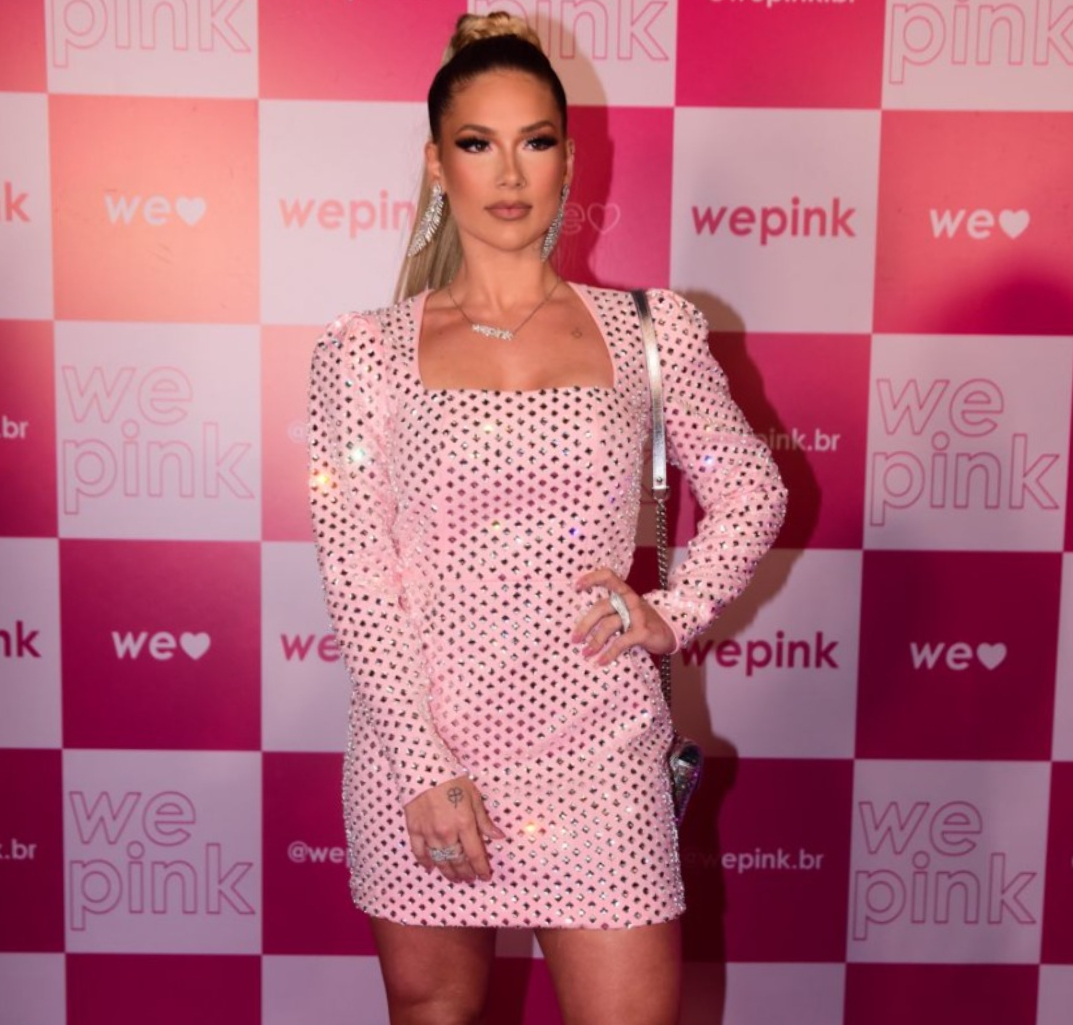Virginia Fonseca fatura 22 milhões de reais em <I>live</i> de 13 horas seguidas: <I>Um marco na história</i>