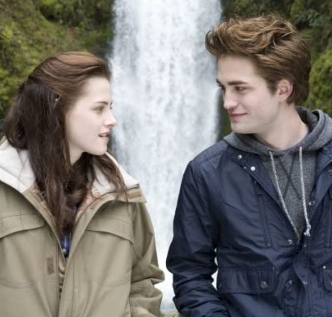 Saga Crepúsculo vai ganhar seriado de televisão, diz revista Ainda em fase inicial, é incerto se a nova produção vai seguir a história contada nos livros