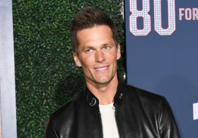 Tom Brady comemora 12 anos de profissão e mostra como está aproveitando a aposentadoria