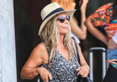 Bruna Lombardi revela que paixão entre ela e marido não diminuiu após 30 anos de casamento: <i>A gente está sempre com tesão</i>