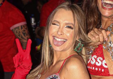 Em entrevista, Carla Diaz revela seus próximos projetos no cinema: <i>Este ano eu estreio três filmes</i>