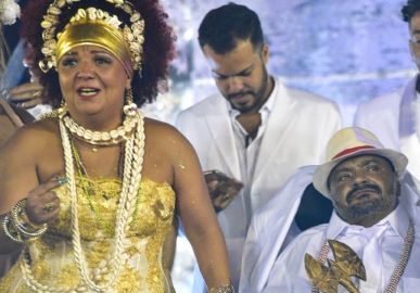 Babi Cruz se declara para Arlindo nas redes sociais: <i>Juntos até depois do fim</i>