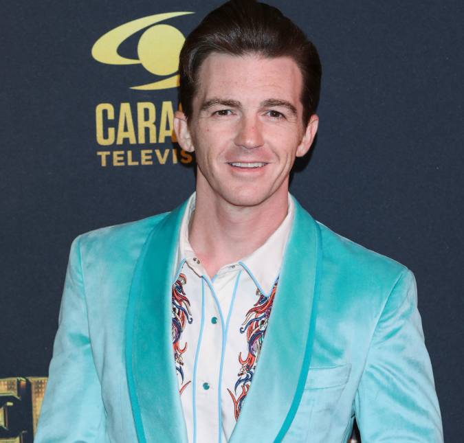 Esposa de Drake Bell pede divórcio uma semana após o desaparecimento do cantor, diz <i>site</i>