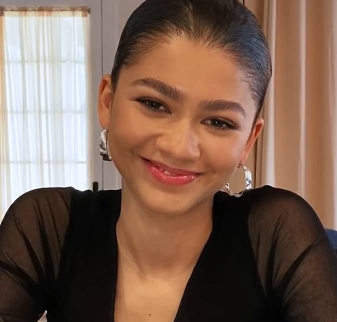 Zendaya faz participação especial no Coachella e surpreende fãs A atriz foi convidada pelo cantor Labrinth