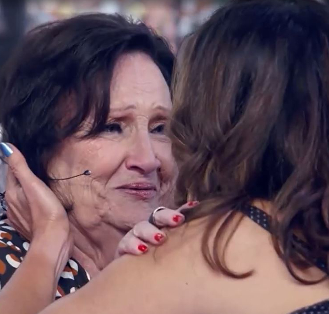 Dona Déa se emociona ao relembrar de Paulo Gustavo e é consolada por Fátima Bernardes: <i>- Ele continua aqui, feliz de ver você brilhando</i>