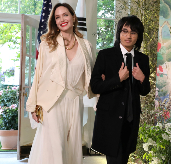 Angelina Jolie visita a Casa Branca junto com o filho Maddox Jolie-Pitt