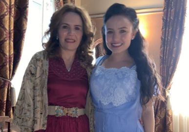 Mãe de Larissa Manoela faz reflexão nas redes sociais com suposta indireta para a filha: <i>As pessoas vêm e vão</i>