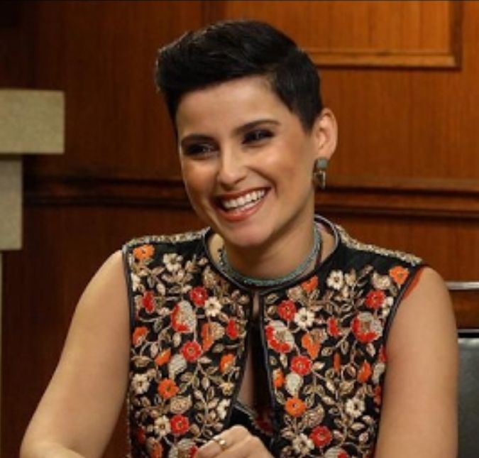 Há cerca de dois meses, a cantora fez o pedido depois de publicar um vídeo dançando o hit brasileiro