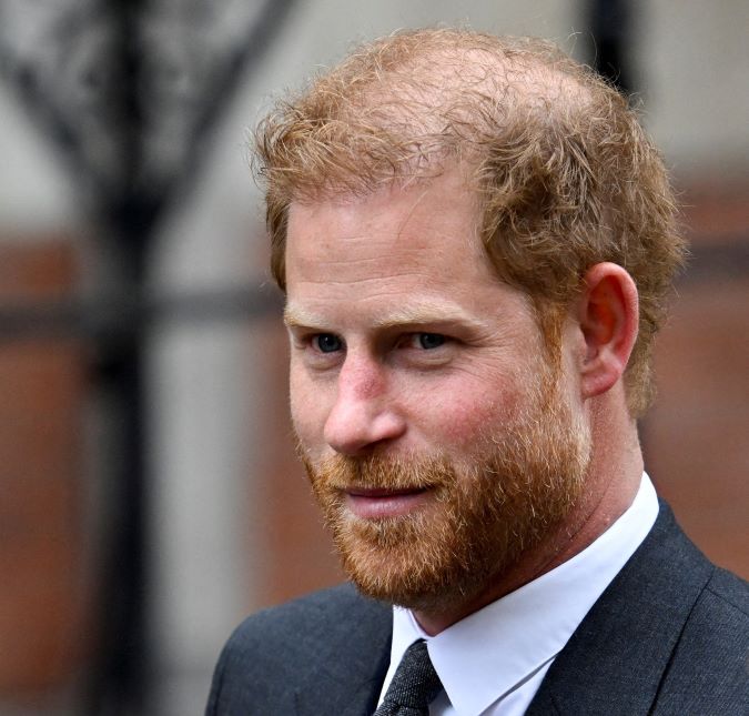 Após ficar de fora de momento importante na coroação de Rei Charles III, Príncipe Harry não confirma presença no almoço da família