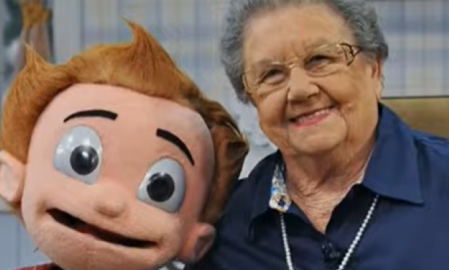 Anderson Clayton, o Guinho do programa da Palmirinha, revela pedido da apresentadora e se emociona com carta aberta