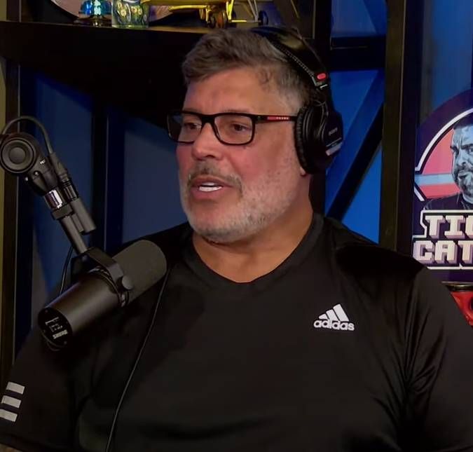 Alexandre Frota recebe mensagens de apoio de famosos após cirurgia O ator ainda aproveitou para fazer um procedimento estético