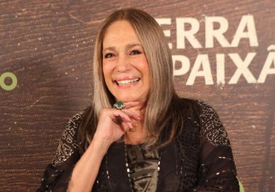 Susana Vieira entrega que saía para dançar <I>funk</I> com Bruno Gagliasso: - <i>Eu costumava ir até o chão até uns três anos atrás</I>