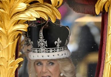 Rainha Camilla quase foi assassinada por seu próprio irmão durante adolescência; entenda!