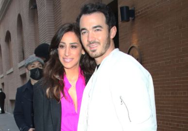 Kevin Jonas, Kaká, Lisa Kudrow, e outros famosos que esperaram para ter intimidade com os parceiros!