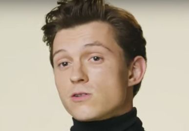 Tom Holland revela que se identificou com personagem que está interpretando