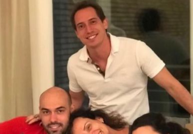 Mãe de três, Faa Morena afirma que maternidade é a <i>presença de Deus</i>