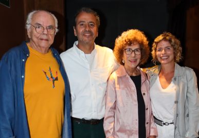 Marcos Palmeira leva os pais para prestigiar peça de Heloísa Périssé, veja!