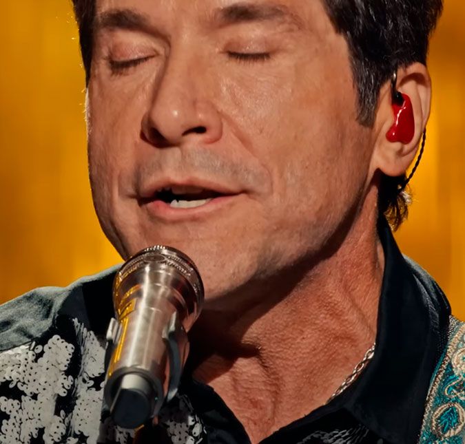 Cantor Daniel reflete sobre morte da mãe e faz emocionante homenagem: Não vai ser fácil passar esse dia sem a senhora Esta é a primeira vez que o cantor passa o Dia das Mães sem a matriarca