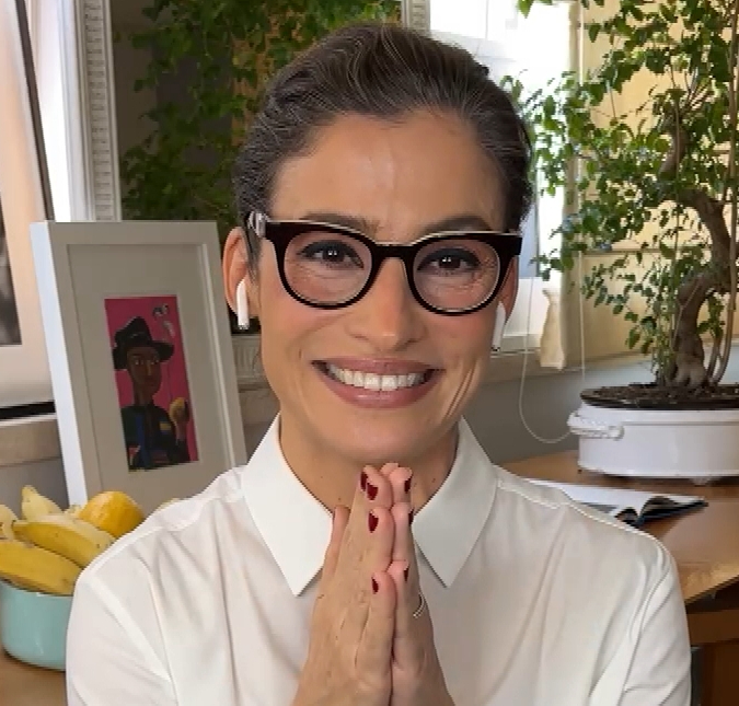 Renata Vasconcellos compartilha clique raro com um dos filhos e faz brincadeira