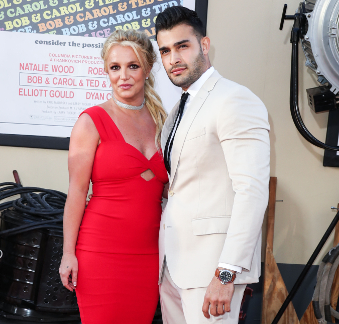 Britney Spears estaria passando por momento complicado no casamento e os filhos podem se mudar para mais longe dela