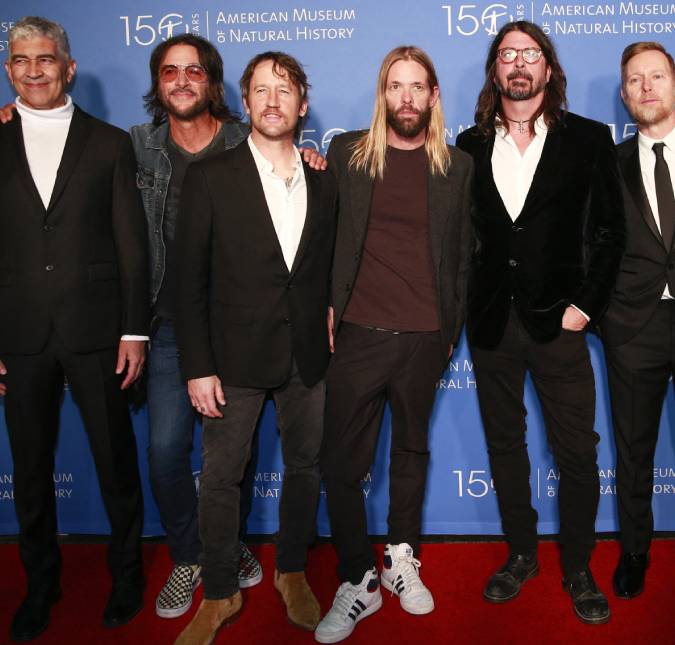 Lançamento! <i>Foo Fighters</i> divulga <i>Under You</i>, música nova de seu próximo álbum