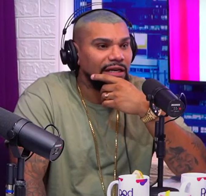 Naldo Benny relembra morte do irmão e revela que o reconheceu pelos dentes O irmão do cantor foi assassinado em 2008