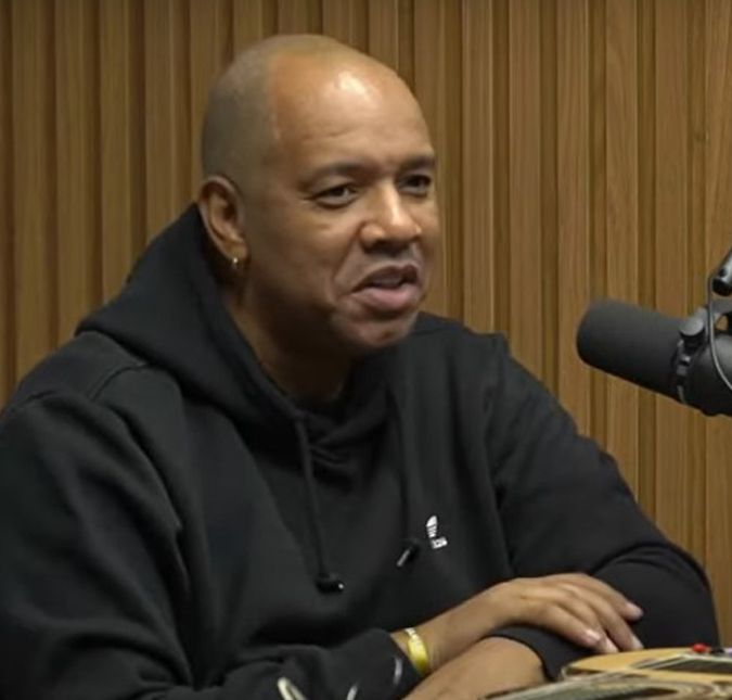 Anderson revela que voltou a tratar câncer após doença atingir os testículos: - Vou enfrentar isso O cantor do Molejo lamentou uma situação que aconteceu durante um show