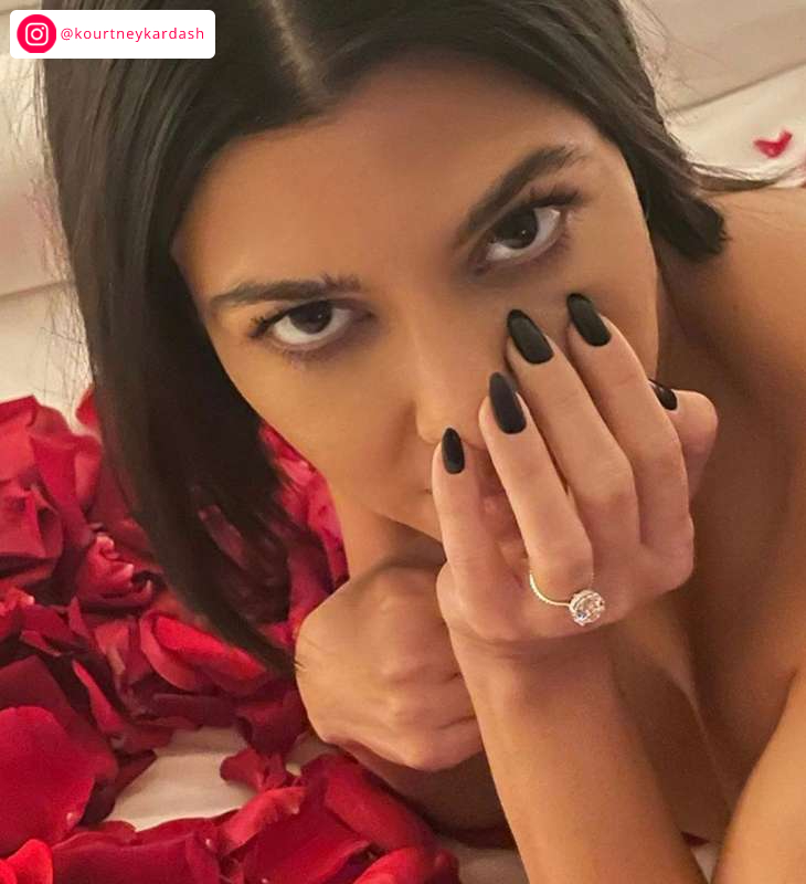 Kourtney Kardashian - cinco milhões e seiscentos reais