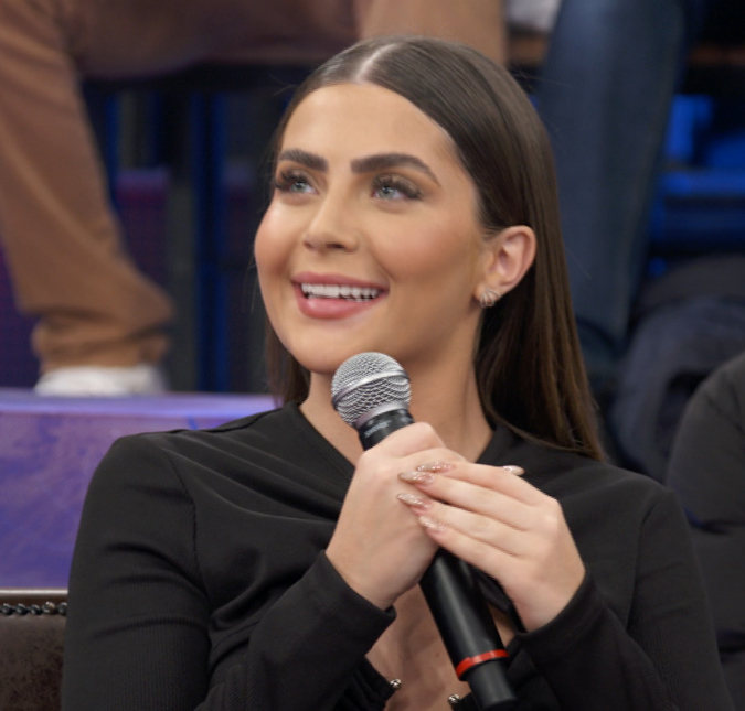 Jade Picon relembra ataques após estreia em <i>Travessia</i>: <i>- Apanhei muito, mas é necessário</i>
