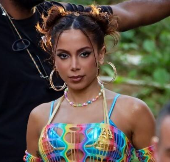 Anitta rejeita papel em novela e revela nova parceria com Sam Smith