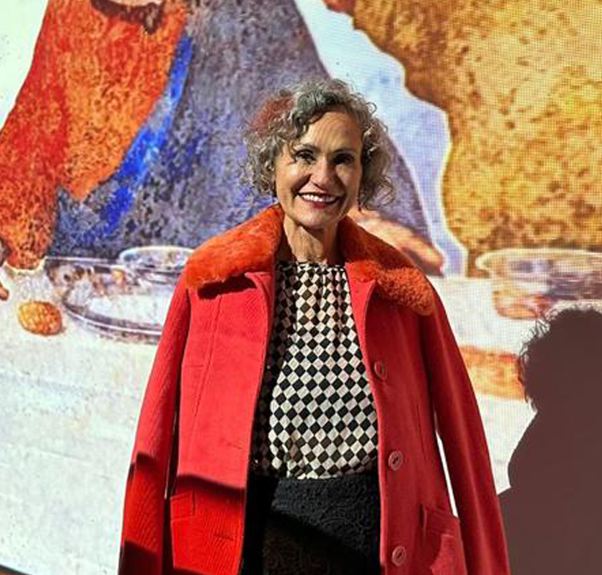 Cheia de novidades na carreira, Faa Morena fala sobre recomeçar aos 65 anos de idade: <i>- Frio na barriga</i>