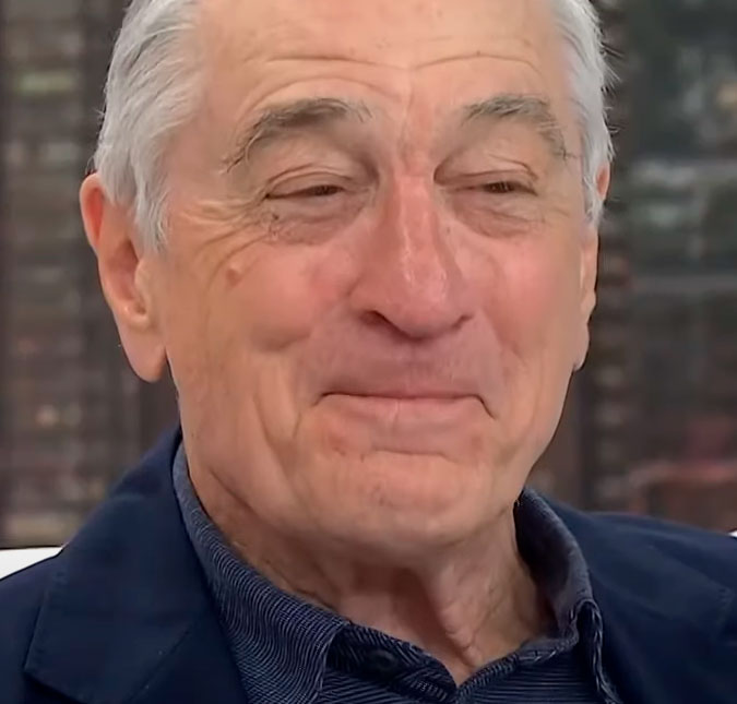Robert De Niro revela que está feliz por Al Pacino estar esperando um bebê e brinca: <i>- Ele é alguns anos mais velho que eu</i>