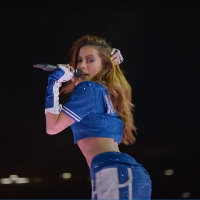 Anitta arrasa em apresentação de final da <i>Champions League</i>; saiba mais!