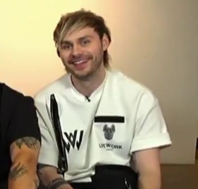 Michael Clifford, músico da banda 5 Seconds Of Summer, anuncia que será pai O artista compartilhou a notícia pelo Instagram