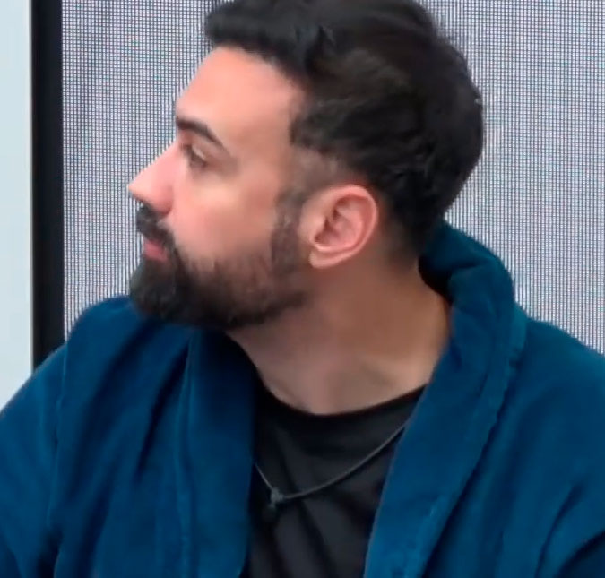 Conquisteiros teorizam sobre Zona de Risco e falam sobre jogo; confira o que rolou durante a madrugada em <i>A Grande Conquista</i>