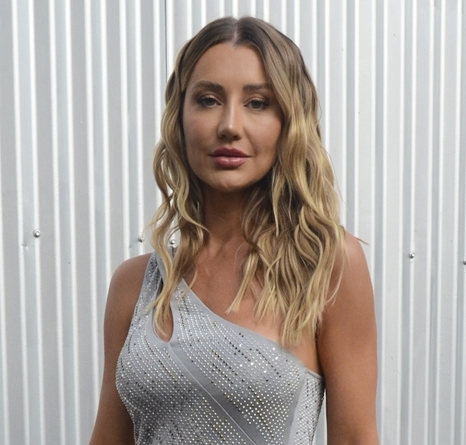 Ana Paula Siebert perde a hora e esquece festa junina da filha: <i>- Me deu vontade de chorar</i>